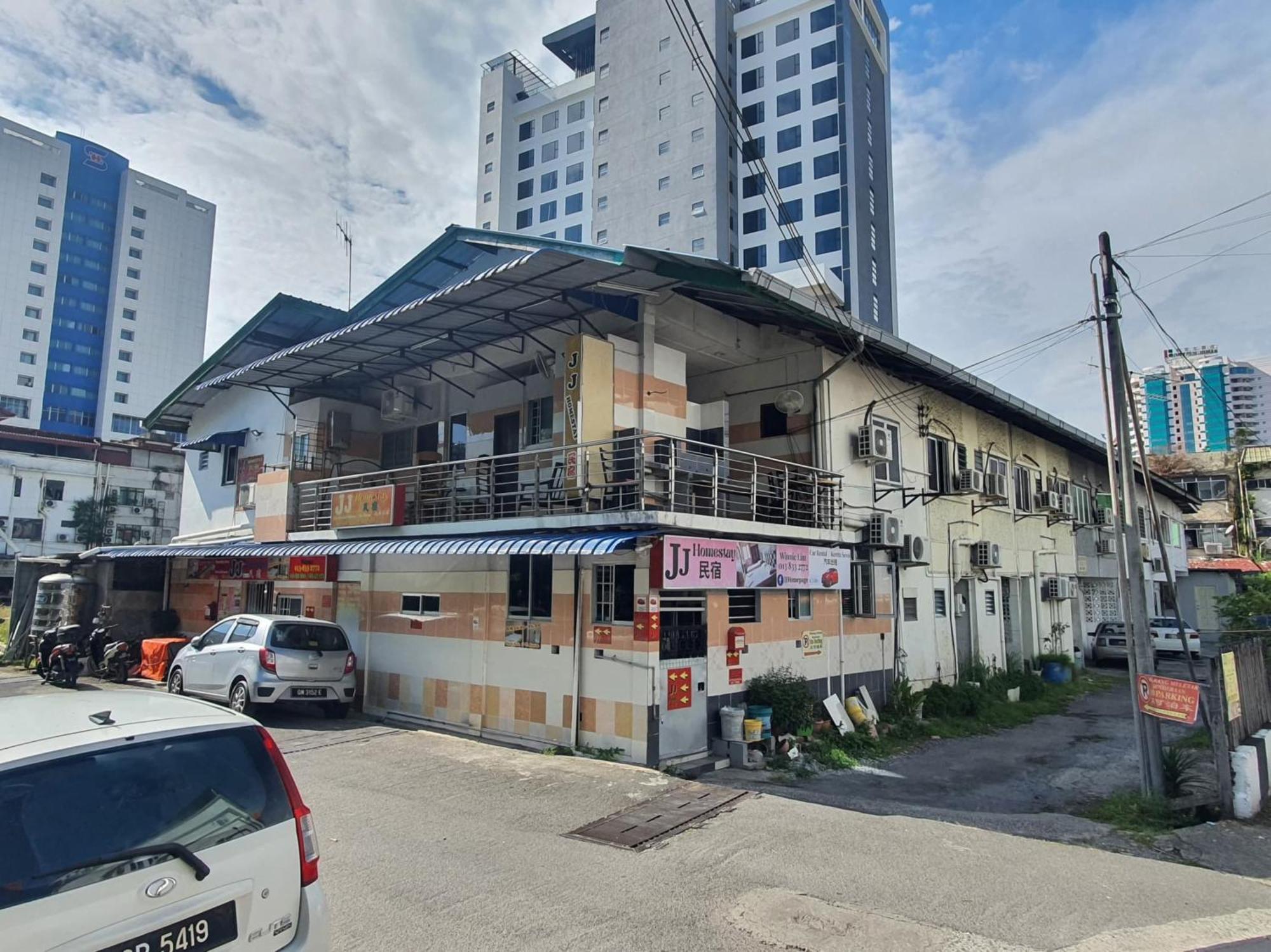 Oyo 90972 Jj Homestay Miri Exteriör bild
